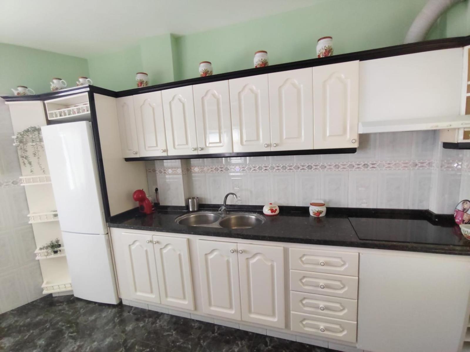 Cheyma Home 3º: Amplio Apartamento En Alcala Bagian luar foto