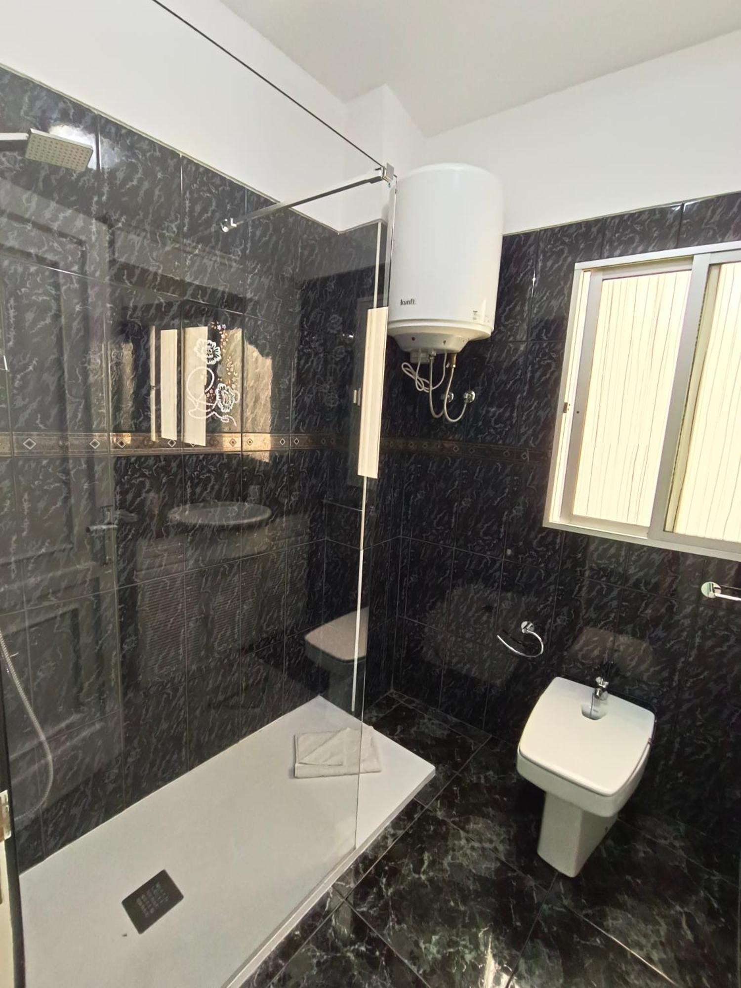 Cheyma Home 3º: Amplio Apartamento En Alcala Bagian luar foto